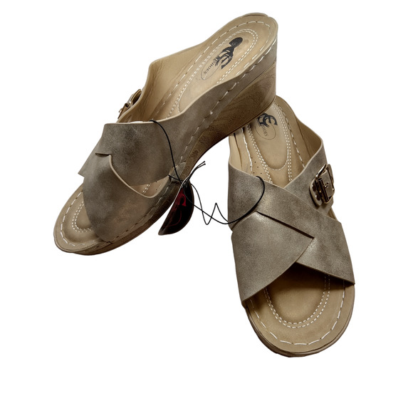GC Shoes NWT Miller Slide Wedge Sandals Women's sz 9.5 - Picture 1 of 7